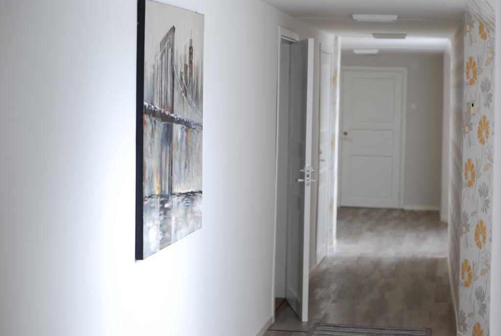 Suviste Guesthouse Kuressaare Bagian luar foto