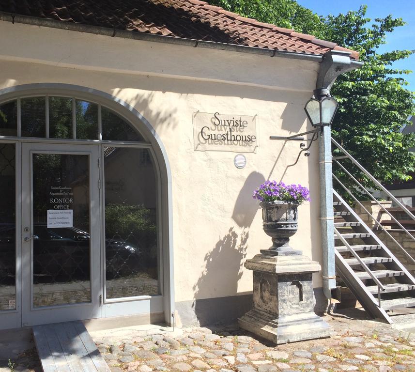 Suviste Guesthouse Kuressaare Bagian luar foto
