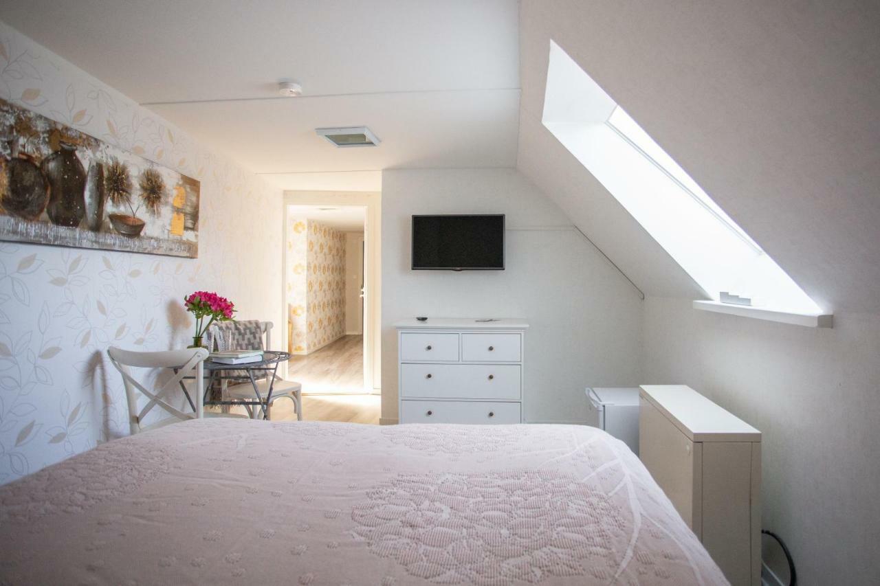 Suviste Guesthouse Kuressaare Bagian luar foto